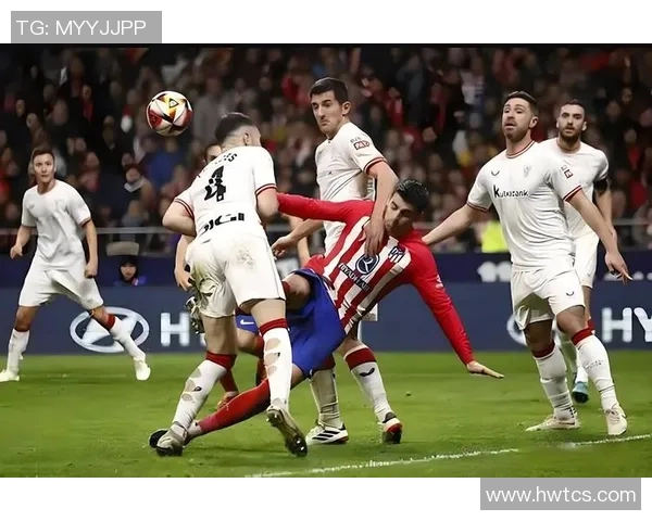 巴黎圣日尔曼与马德里竞技激战正酣谁将赢得这场巅峰对决